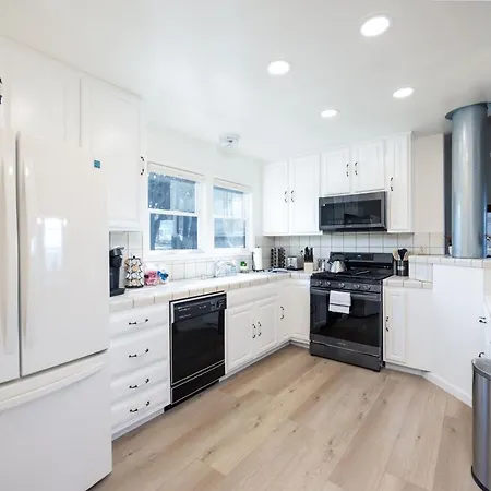 Oceanview Paradise Home Walk To Beach Trails Food Family Activities Montara Exterior foto